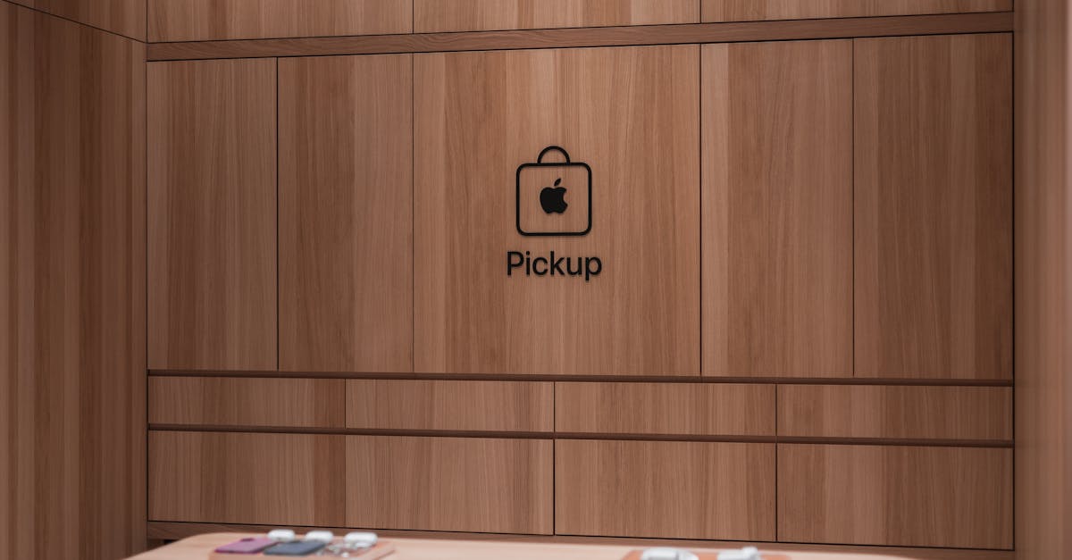 Apple Store Rolls Out Major Tech Upgrades to Enhance In-Store Shopping Experience