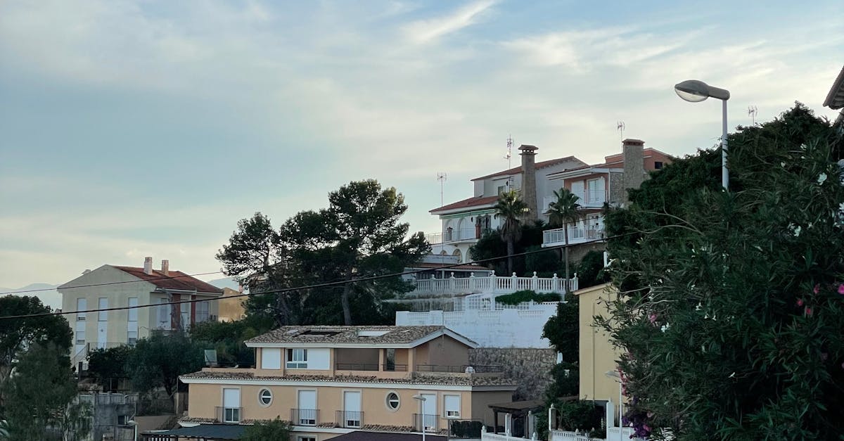 Mortgage Rates Today: 30-Year Fixed Rates Hold Steady Amid Economic Uncertainty